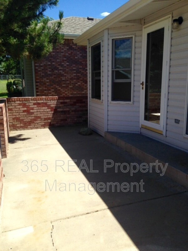 Photo - 5601 W 18th St Unit 56