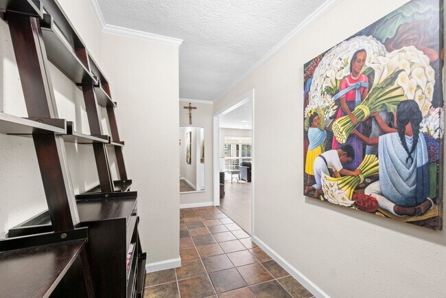 Photo - 4914 Tain Dr