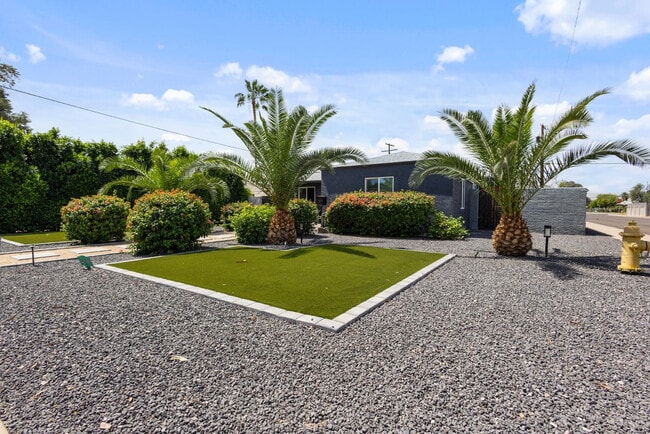 Building Photo - 3846 N 14th Ave