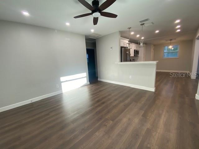 Photo - 4665 Yarmouth Ave S