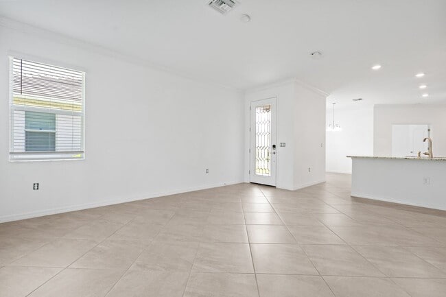 Photo - 4288 Lemongrass Dr