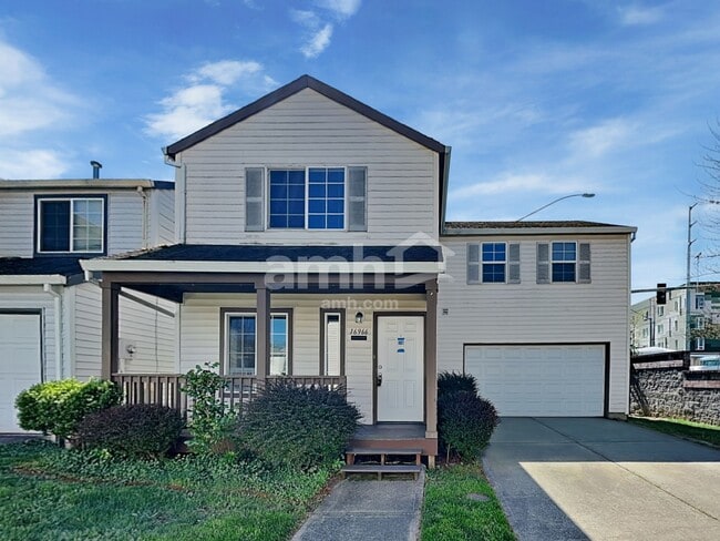 Building Photo - 16966 SW Steele Way