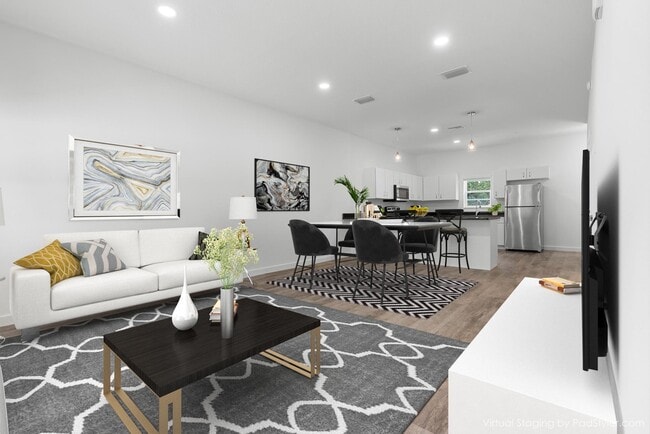 Building Photo - Woodland Place Rental