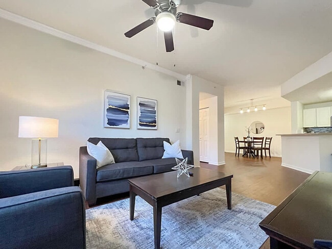 Photo - 9919 Montague St Unidad SI ID1504560P