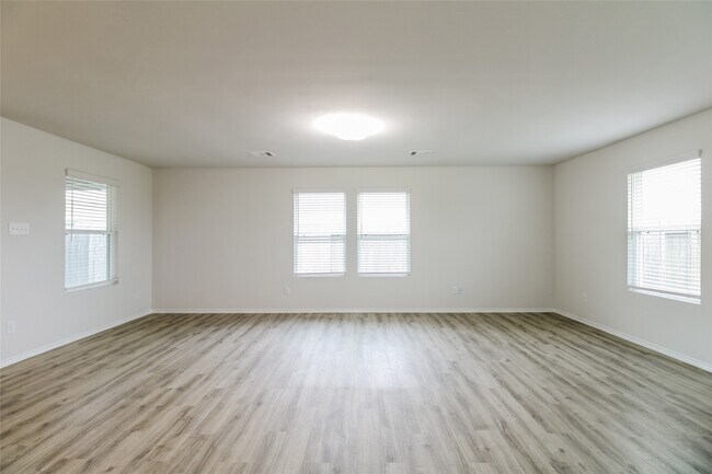 Photo - 17030 Hailey Harbor Dr