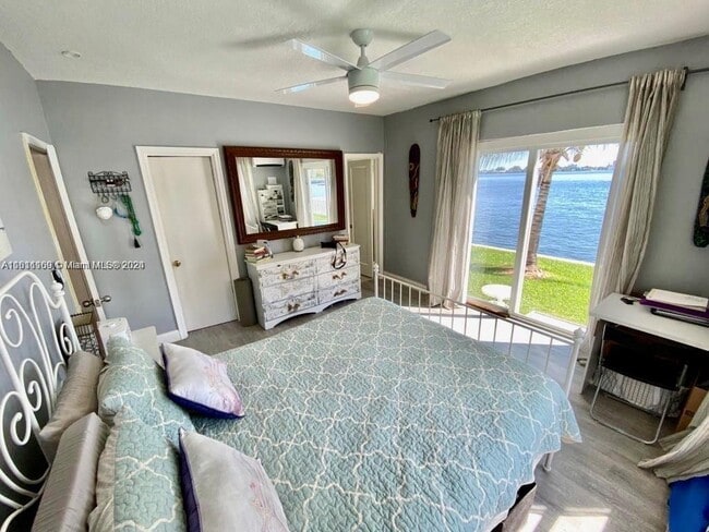 7911 East Dr Unit 1
