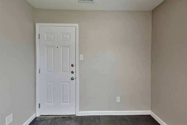 Photo - 16778 N Thrasher Dr