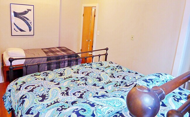 Photo - 435 Hanover St Unit #2B