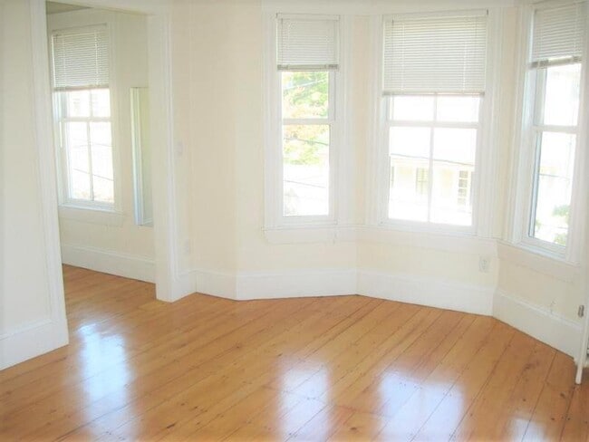 Photo - 30 Healey St Unit 1