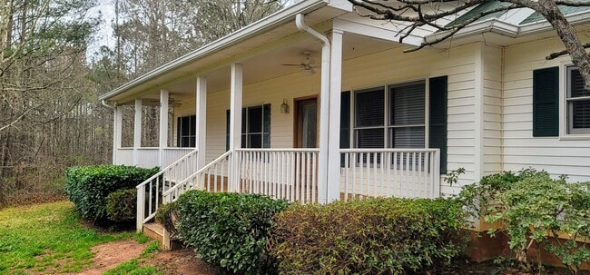 Photo - 1731 Gaissert Rd