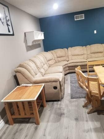 Photo - 1565 Lassen St