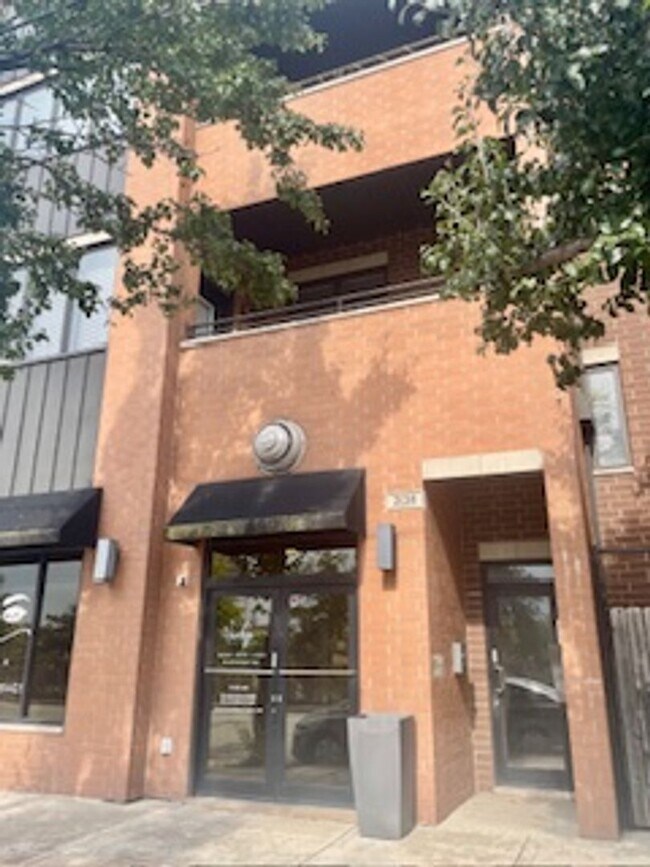 Photo - Breathtaking, Fully Furnished 2-Bedroom, 2-Bath Condo Near Medical District