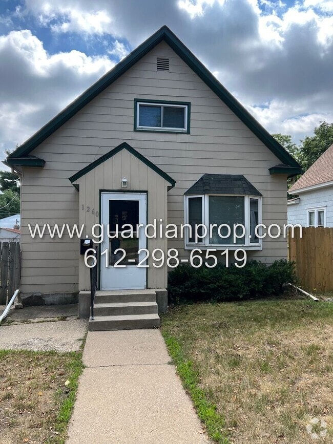 Building Photo - House Available October 1, Updated Kitchen...