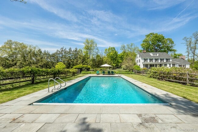 Photo - 74 Melville Rd