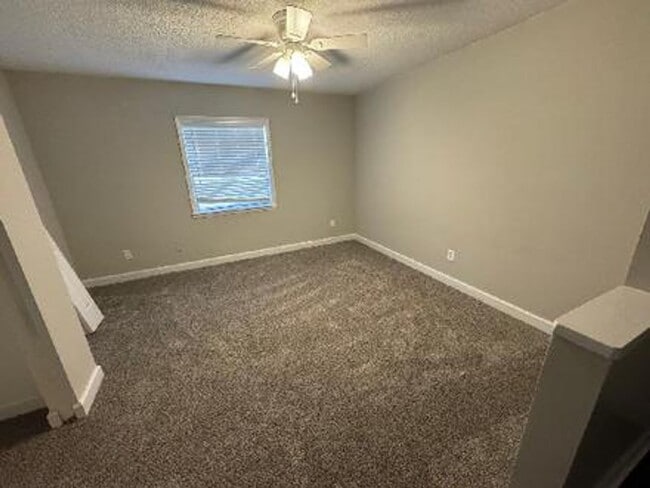 Photo - 2 bed 2 bath garden unit at Avery Close!