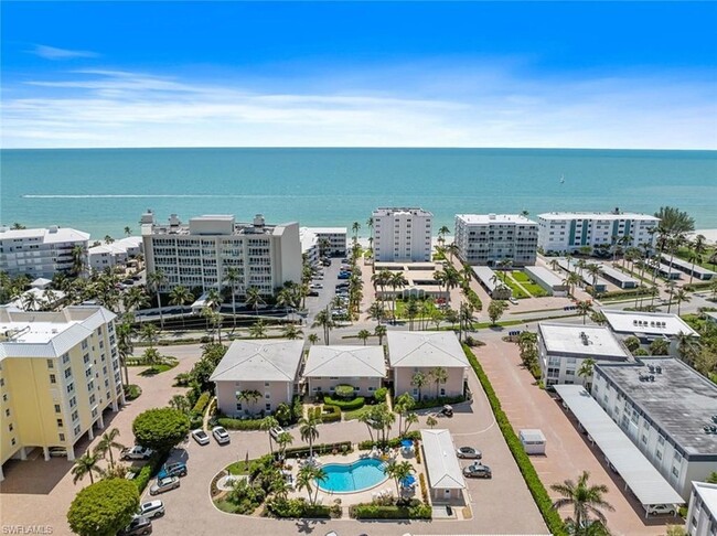 Building Photo - 1910 Gulf Shore Blvd N Rental