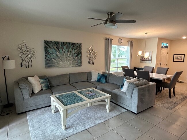 Photo - 25208 E Lenox Cir