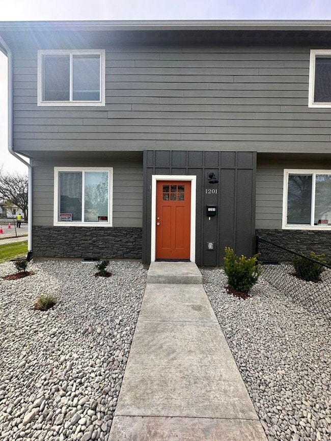 Photo - 1211 N Cannon St Unit 1201