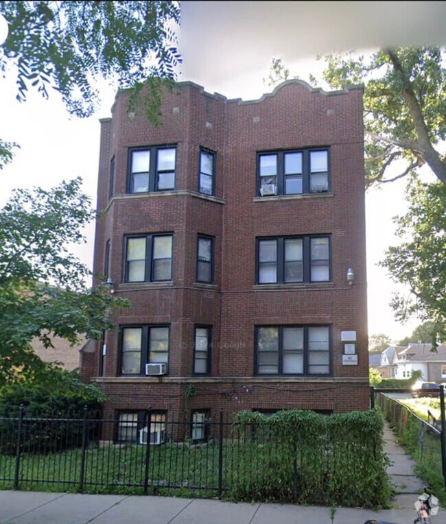 Building Photo - 8748 S Dauphin Ave Rental