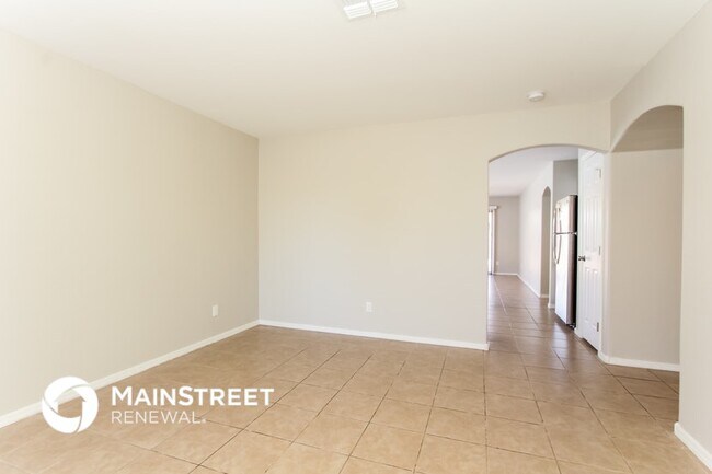 Photo - 11215 W Devonshire Ave