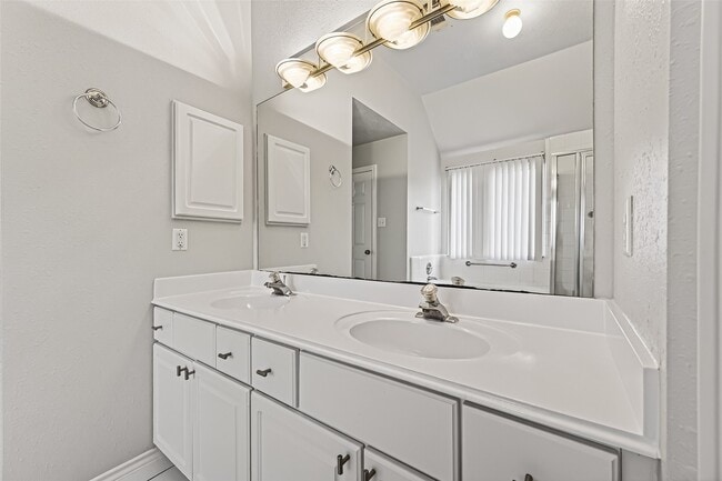 Building Photo - 3314 Zubin Ln