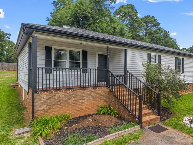 128 McBeth Rd