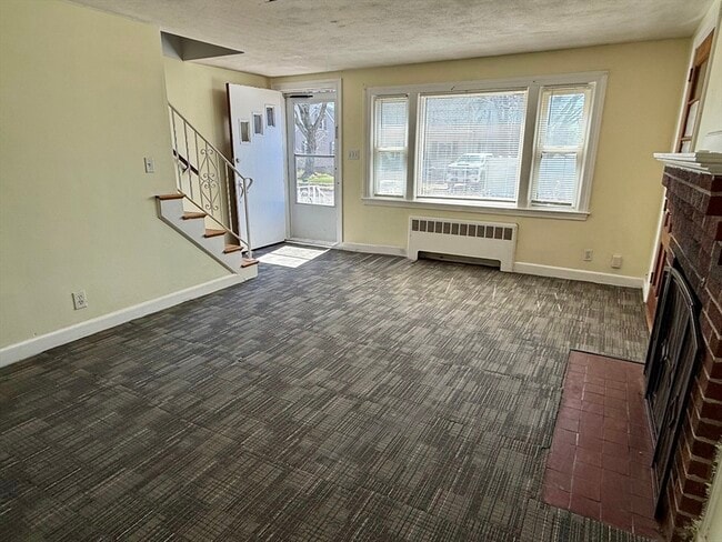 Photo - 27 Hartwell St