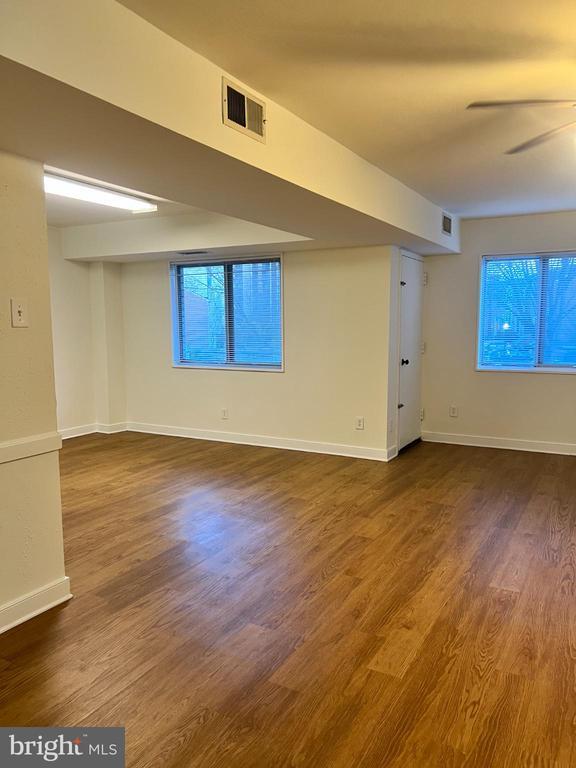 Photo - 5340 Holmes Run Pkwy Unidad 119