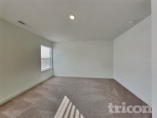 Photo - 11827 Moorfield Ln