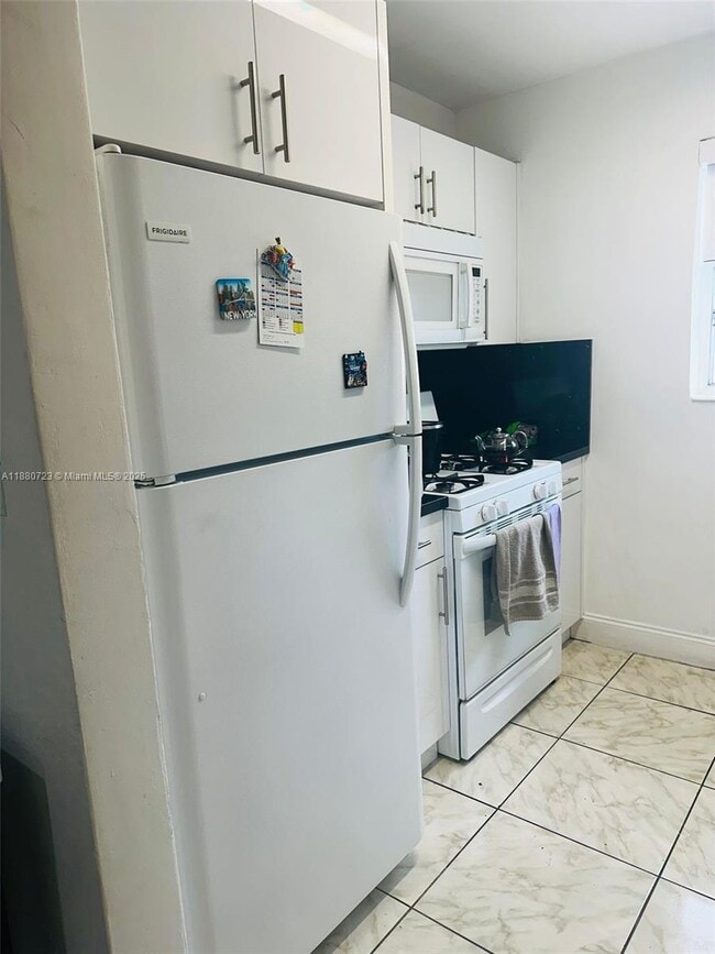 Photo - 3800 SW 102nd Ave Unit 206