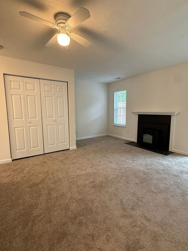 1347 Rigbie Hall Ct