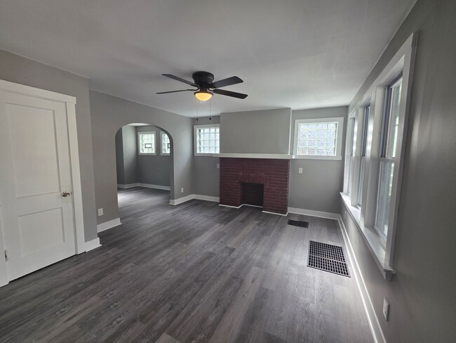 Photo - Newly updated 3 bedroom 1 bath house in Upper Hill!