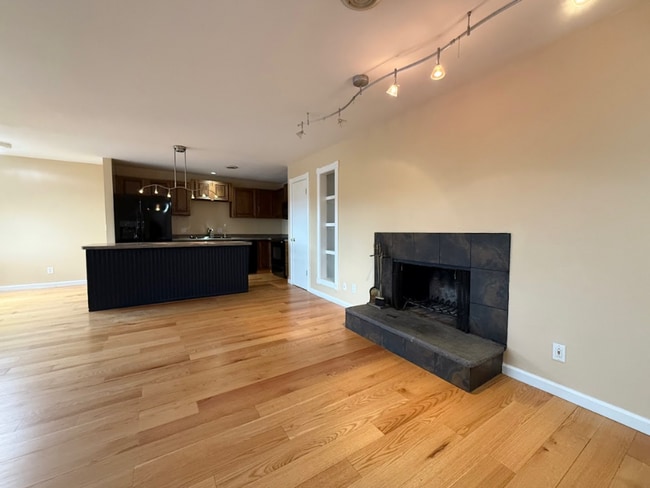 Photo - 6590 Delmonico Dr