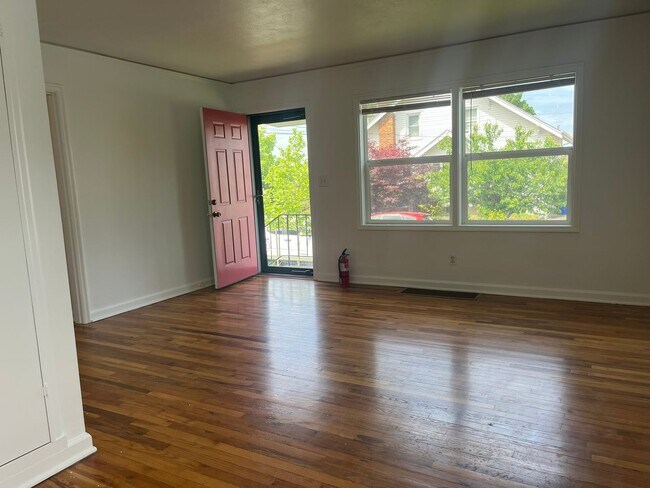 Photo - Charming N. Portland Apartment located in the Piedmont Neighborhood!