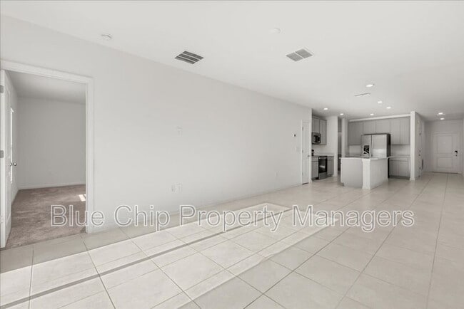 Photo - 1725 White Water Ct