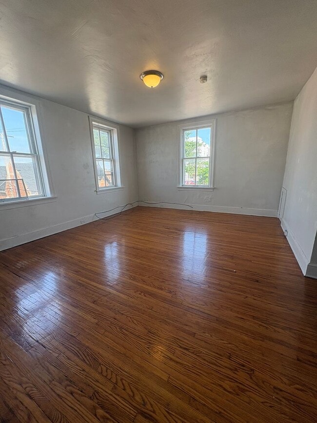 Photo - 3rd floor apartment near Central Market and all Downtown Amenities!