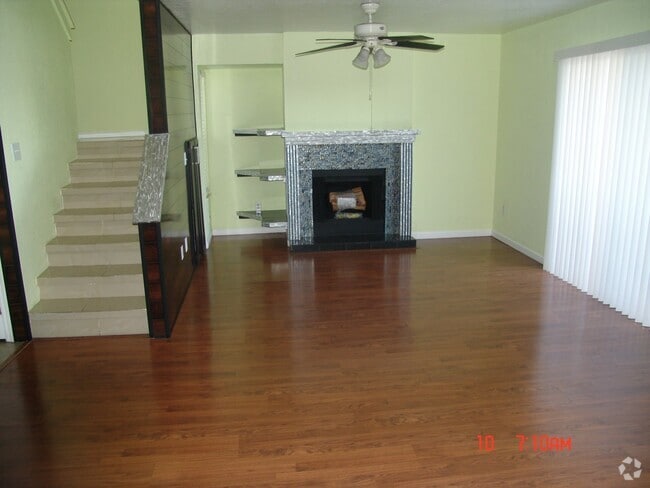 Building Photo - 1645 W Baseline Rd Unit 2020 Rental
