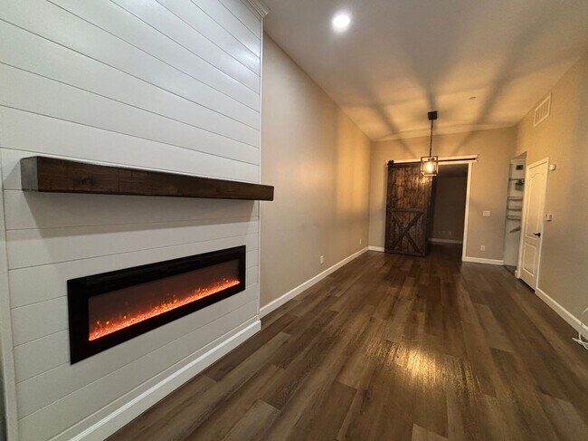 Photo - 17168 Newhope St Unit 111