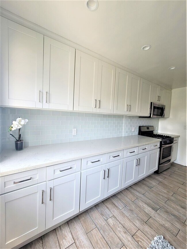 Bedford Luxury Investments LLC