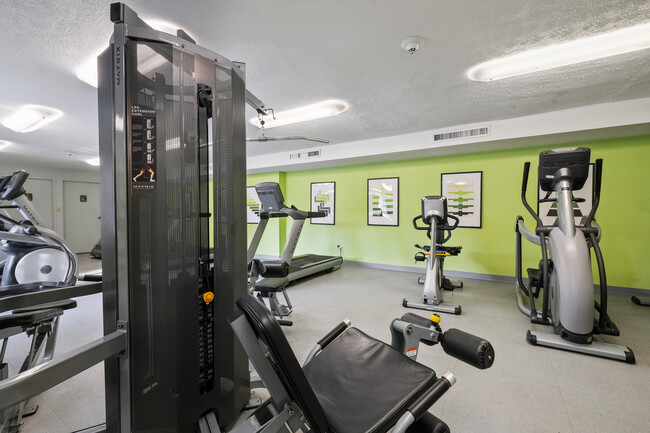 Photo - Midtown Towers