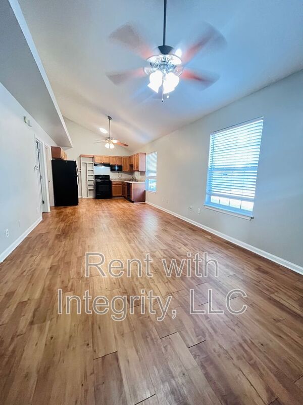 Photo - 315 E Jennings St Unit Apt 2