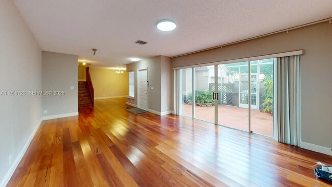 Photo - 11045 Neptune Dr