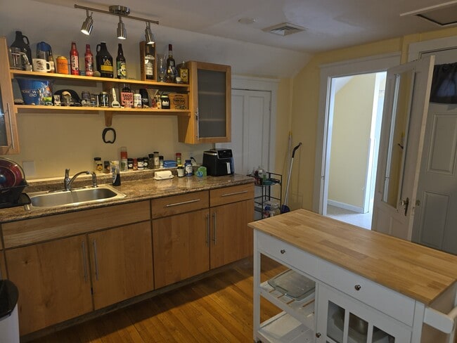 Photo - 23 Eddy St Unit 3rd fl.
