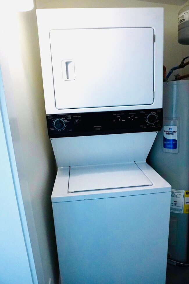 Photo - 1131 Garfield St