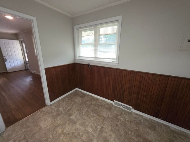 Photo - BH-beal1444 Unit 1444 Academy Street