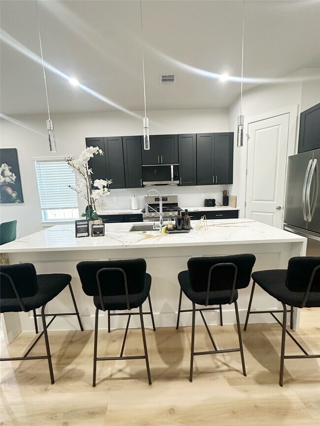 Photo - 4513 Reed Rd