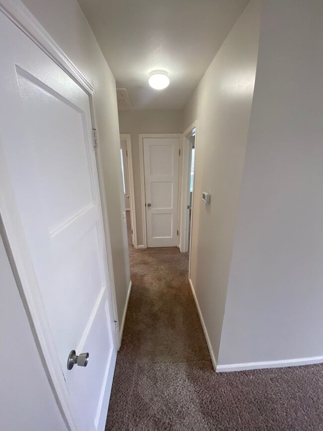 1341/1343 Thayer Dr
