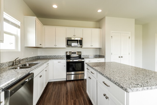 Photo - 267 Clydesdale Cir