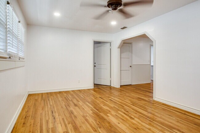 Photo - 3004 36th St