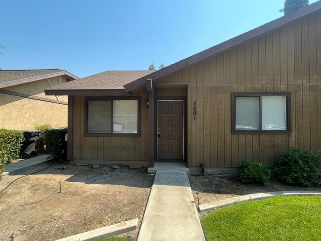4056 - 4056 Apartment Unit 4601